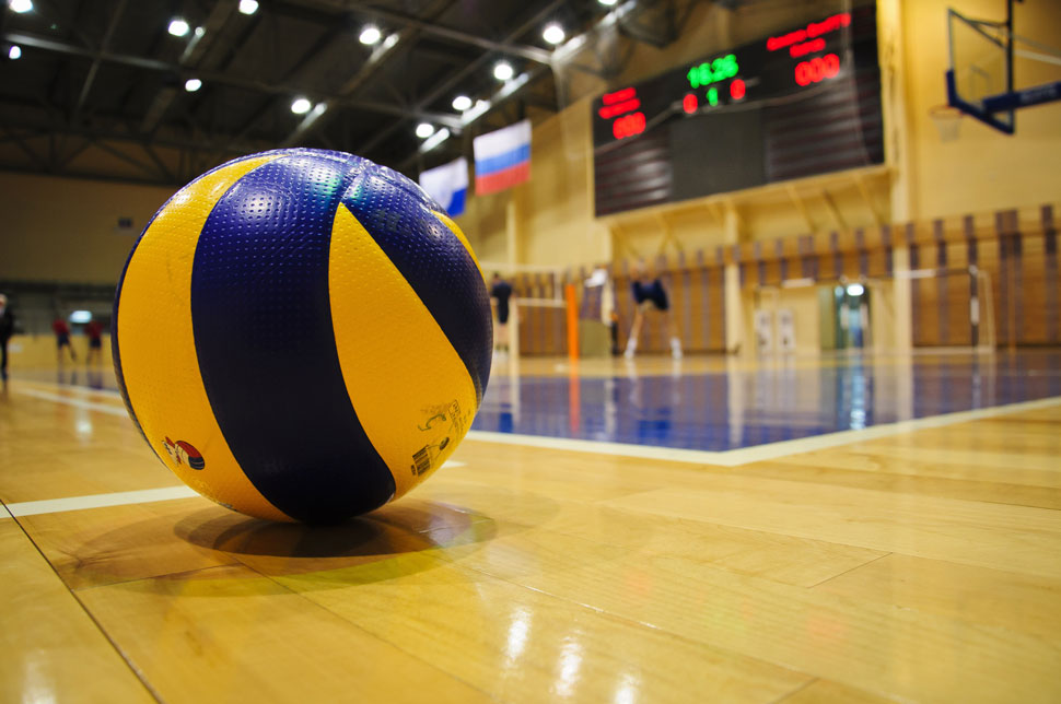 Серебро и бронзу завоевали команды по волейболу ГрГУ имени Янки Купалы