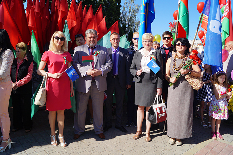 ФОТОФАКТ: представители ГрГУ имени Янки Купалы приняли участие в мероприятиях, посвященных 73-ей годовщине освобождения Гродно от немецко-фашистских захватчиков