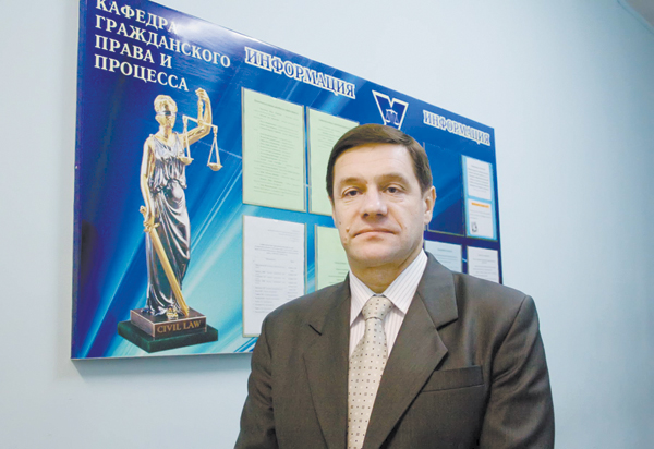 Преподаватель ГрГУ имени Янки Купалы выступил  on-line с пленарным докладом на международной конференции