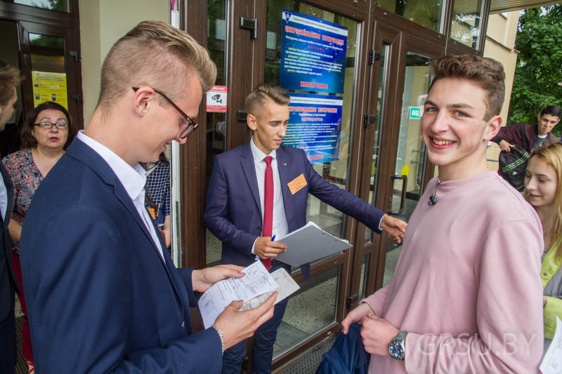 Более 4, 5 тысяч абитуриентов Гродненской области приняли участие в централизованном тестировании по русскому языку (ДОБАВЛЕНО ВИДЕО)