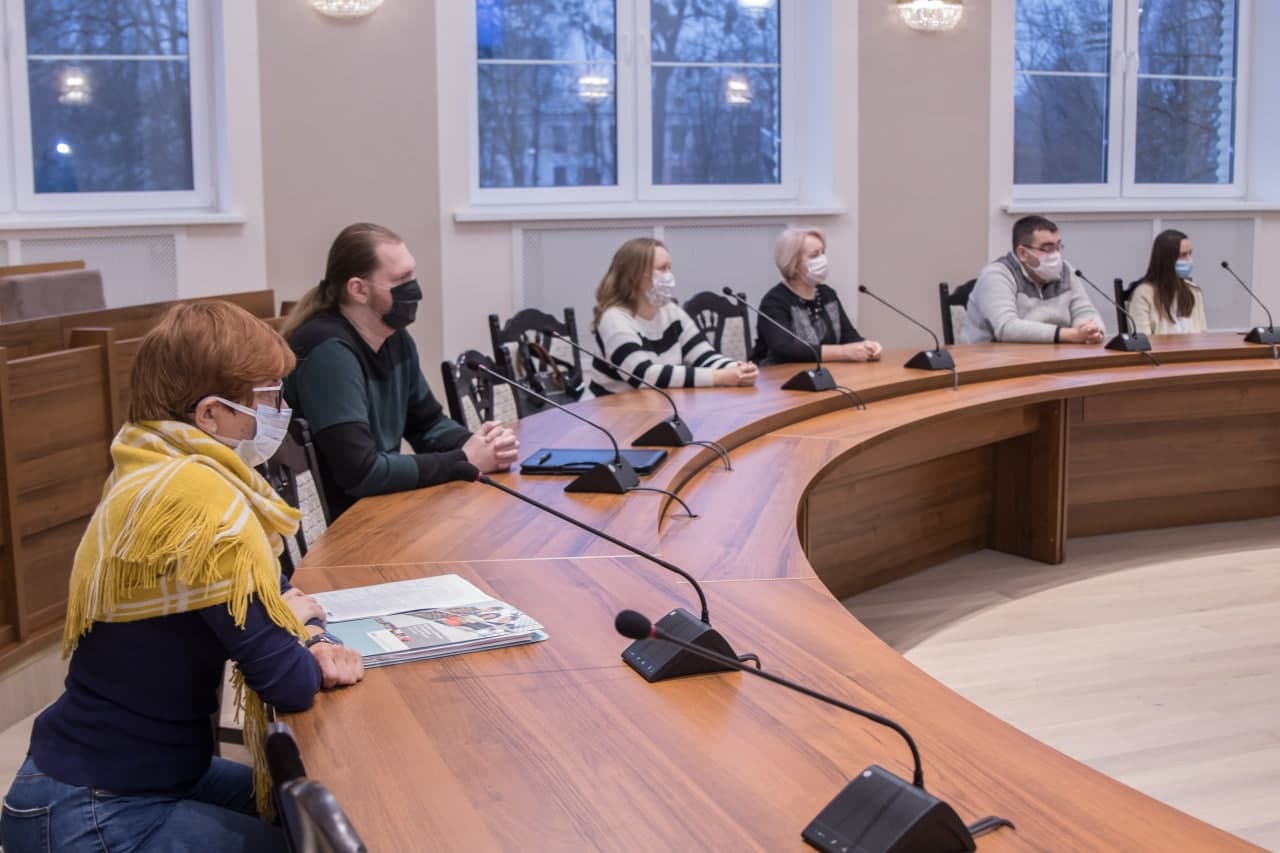 Восьми преподавателям и сотрудникам ГрГУ имени Янки Купалы присуждены гранты ректора на завершение кандидатских и докторских диссертаций