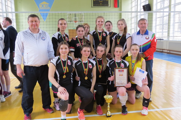 Завершились соревнования по волейболу среди женских команд факультетов Купаловского университета