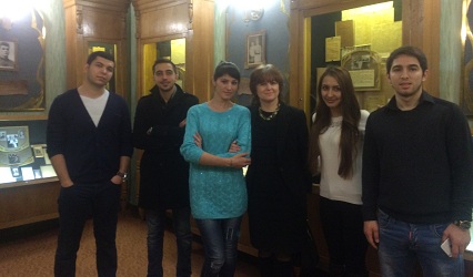 Иностранные студенты филологического факультета посетили дом-музей Максима Богдановича
