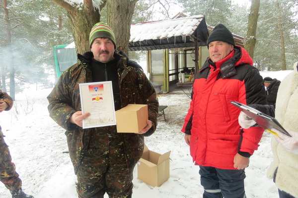Традиционные соревнования по подледному лову рыбы прошли в ГрГУ имени Янки Купалы (ФОТОФАКТ)