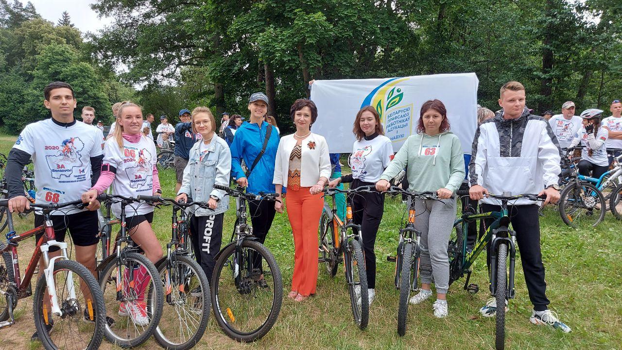 Представители Купаловского университета приняли участие в веломарафоне «За Беларусь»