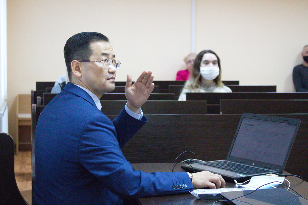 ГрГУ имени Янки Купалы посетили представители Казахского Национального педагогического университета имени Абая