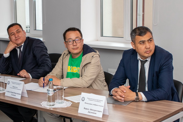 Купалаўскі ўніверсітэт прэзентаваў навуковы, інавацыйны і адукацыйны патэнцыял партнёрам з Узбекістана