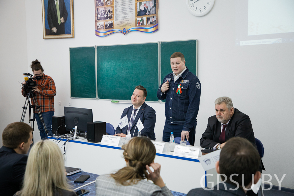 В Купаловском университете состоялась встреча со вторым секретарем Центрального комитета БРСМ Александром Прохоровым