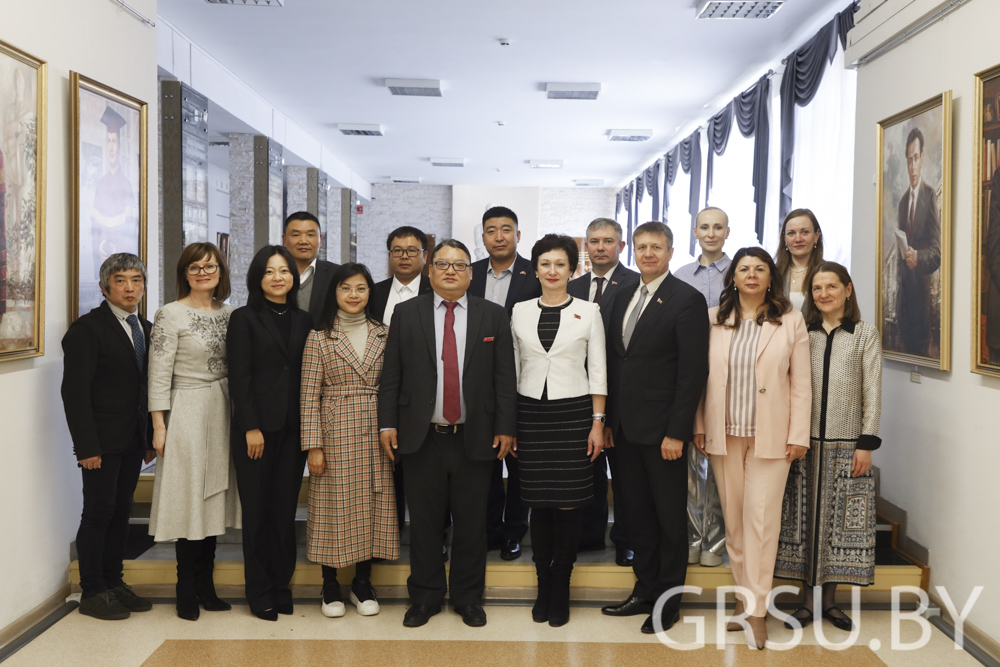 В Купаловском университете состоялась встреча с партнерами из КНР (ДОБАВЛЕНО ВИДЕО)