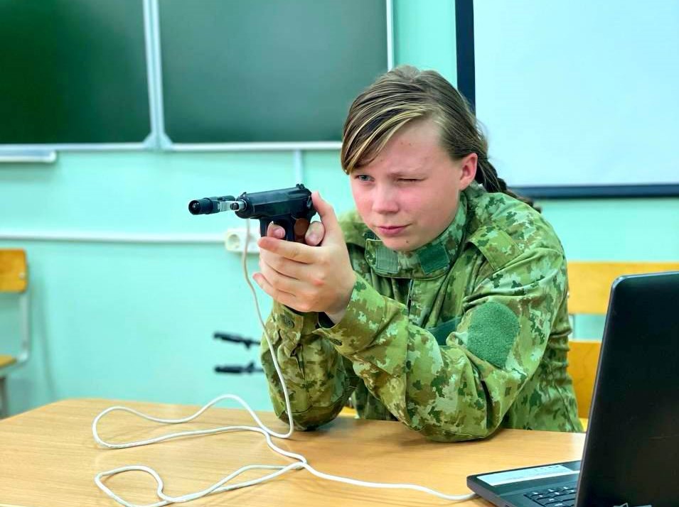 На базе военного факультета ГрГУ имени Янки Купалы прошло состязание «Снайпер»