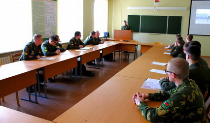 На военном факультете обсудили актуальные вопросы ведения и обеспечения боевых действий подразделений